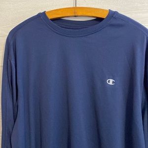Champion lightweight long sleeve athletic shirt. Size XL